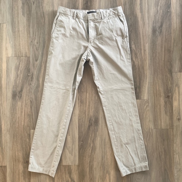 Banana Republic Other - 33x34 EUC Banana Republic Aiden Slim Fit Chinos